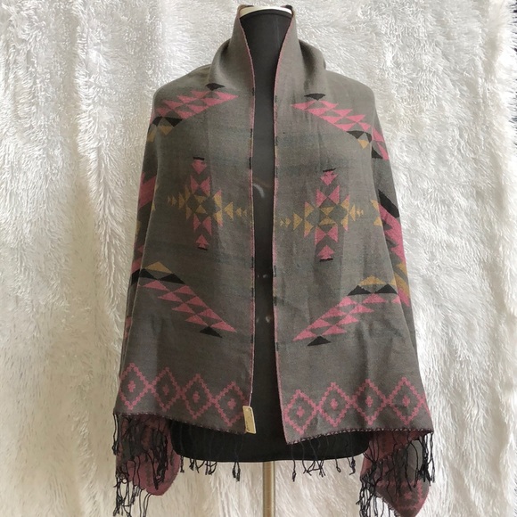 CG Aztec Versatile Scarf - Picture 6 of 9